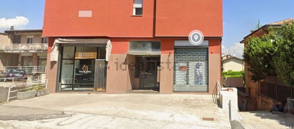 ufficio in vendita a Vaprio d'Adda