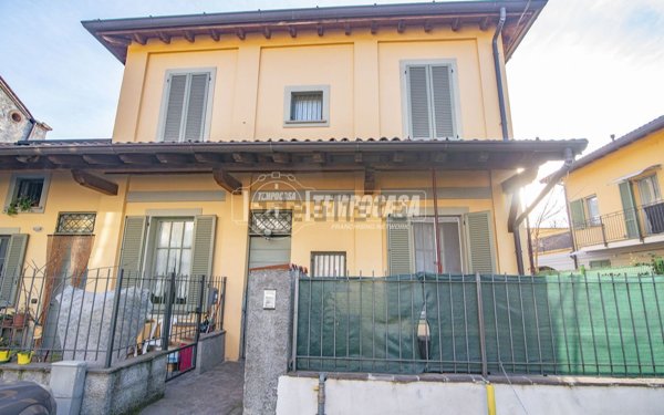 appartamento in vendita a Vaprio d'Adda