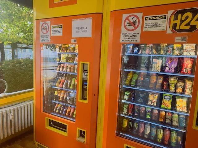 negozio in vendita a Vaprio d'Adda