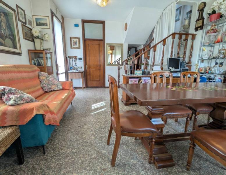 casa indipendente in vendita a Vaprio d'Adda