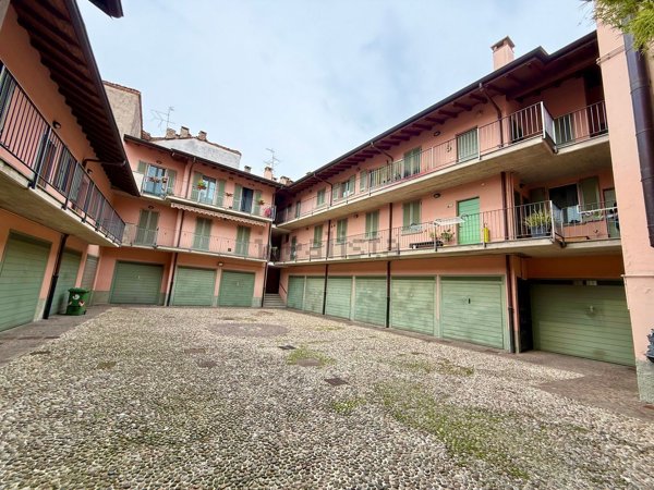 appartamento in vendita a Vaprio d'Adda