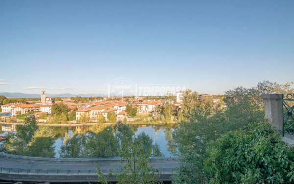 appartamento in vendita a Vaprio d'Adda