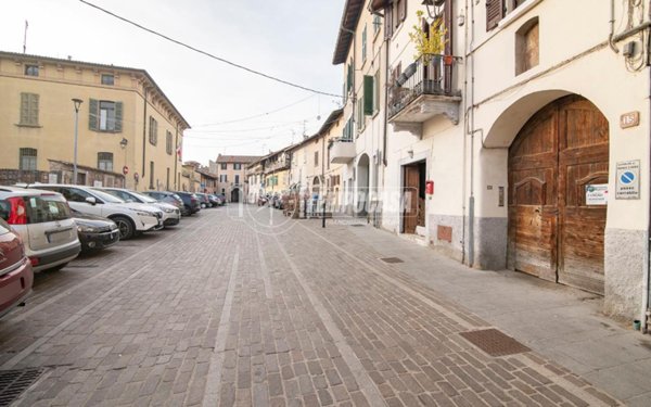 appartamento in vendita a Vaprio d'Adda