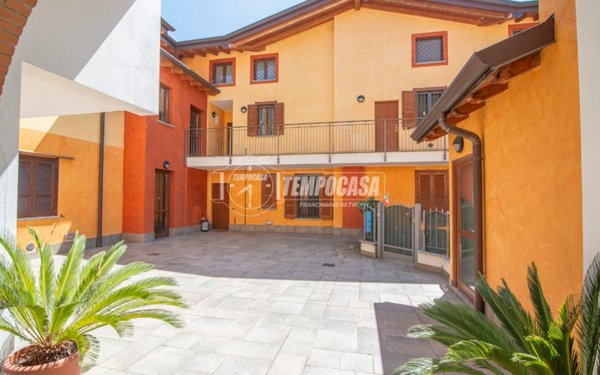 appartamento in vendita a Vaprio d'Adda