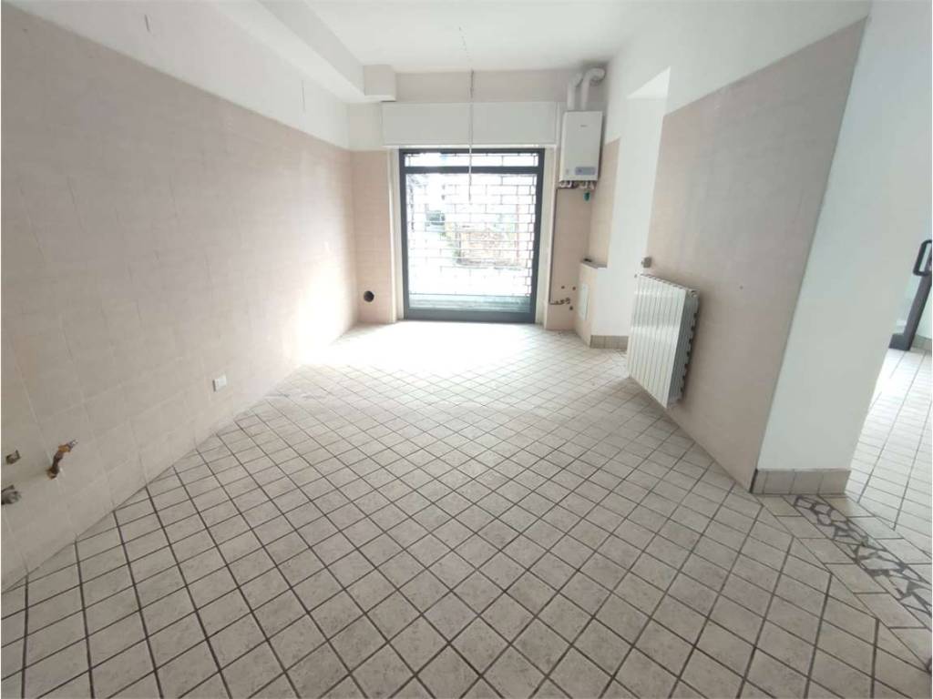 negozio in vendita a Vaprio d'Adda