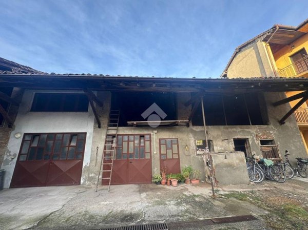 appartamento in vendita a Vaprio d'Adda