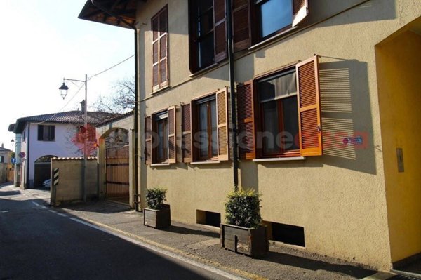 appartamento in vendita a Vaprio d'Adda