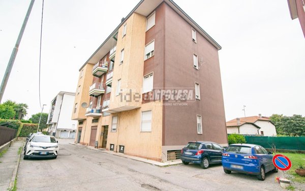 appartamento in vendita a Vaprio d'Adda