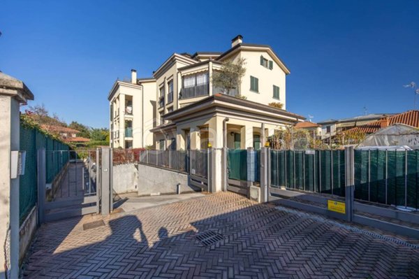 appartamento in vendita a Vaprio d'Adda