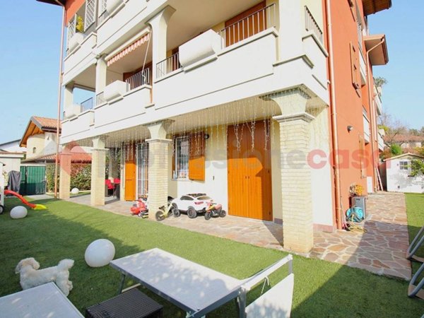 appartamento in vendita a Vaprio d'Adda