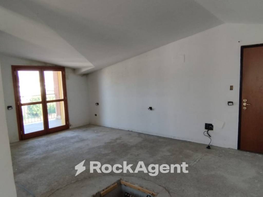 attico in vendita a Vaprio d'Adda