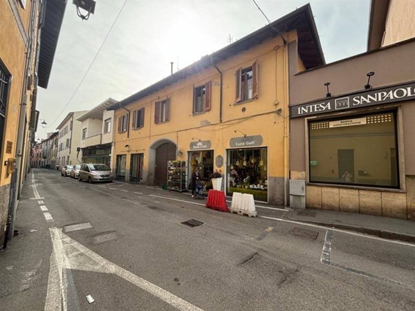 appartamento in vendita a Vaprio d'Adda