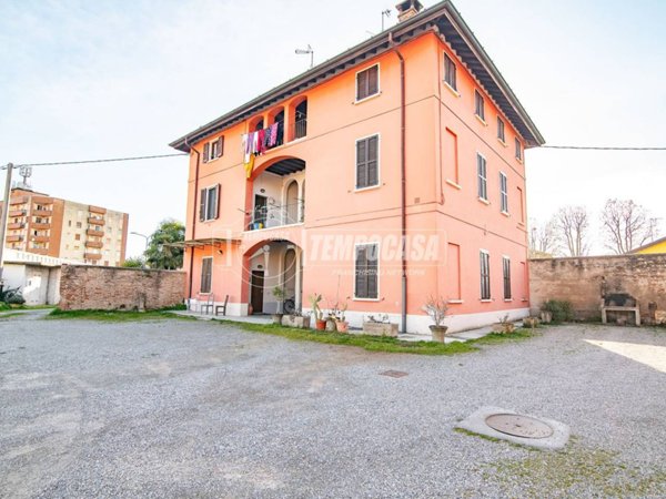 appartamento in vendita a Vaprio d'Adda