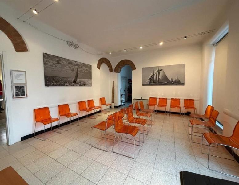 negozio in vendita a Vaprio d'Adda