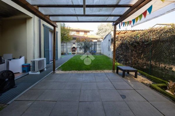 appartamento in vendita a Vaprio d'Adda