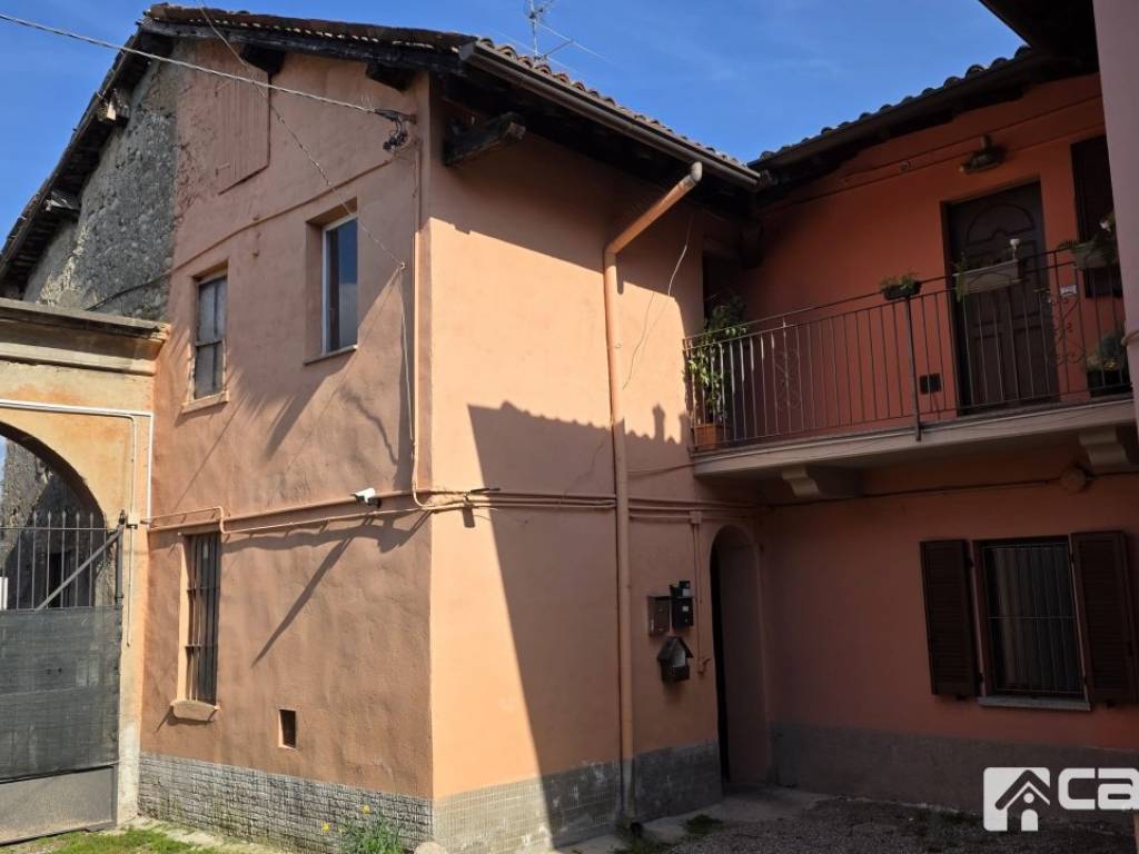 appartamento in vendita a Vaprio d'Adda
