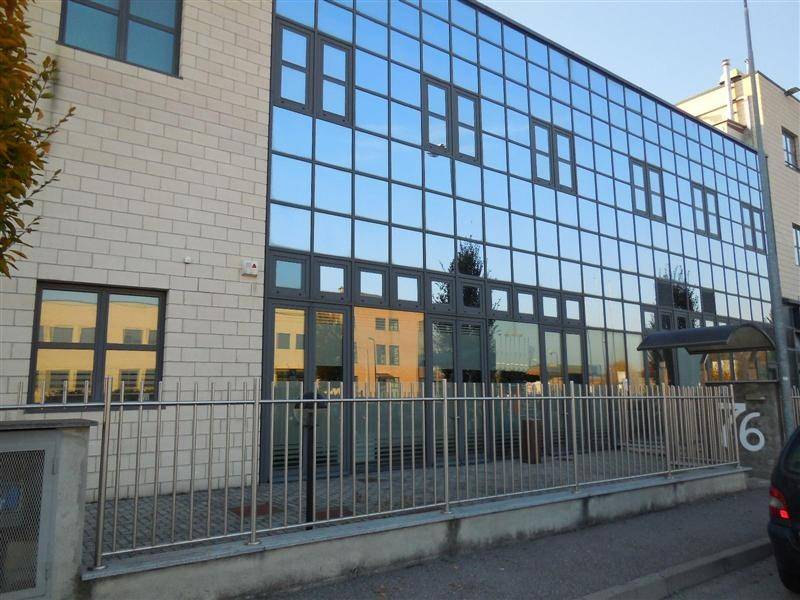 ufficio in vendita a Vaprio d'Adda