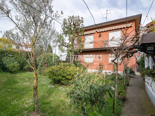 appartamento in vendita a Vaprio d'Adda