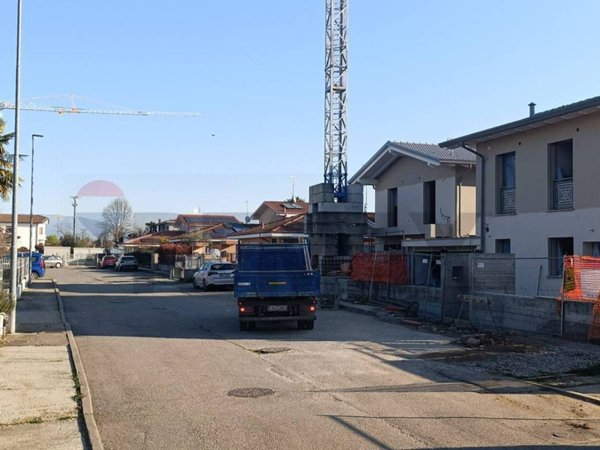 appartamento in vendita a Vaprio d'Adda