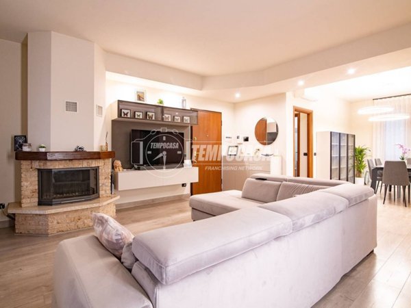 appartamento in vendita a Vaprio d'Adda