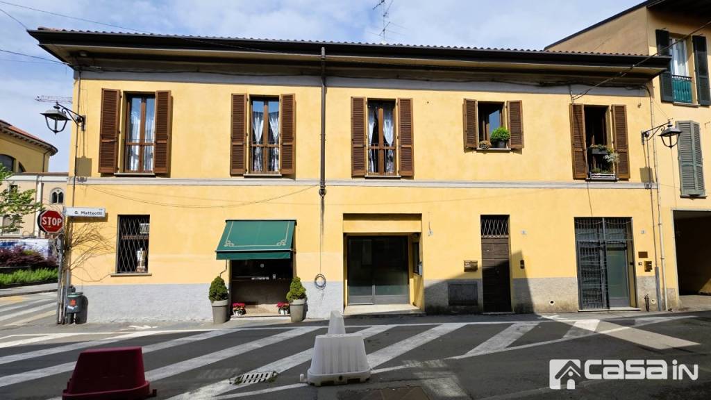 negozio in vendita a Vaprio d'Adda