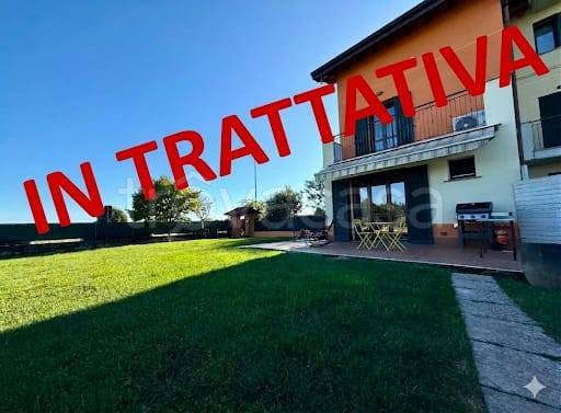 casa indipendente in vendita a Vaprio d'Adda