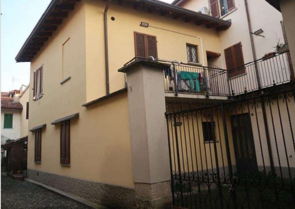 appartamento in vendita a Vaprio d'Adda