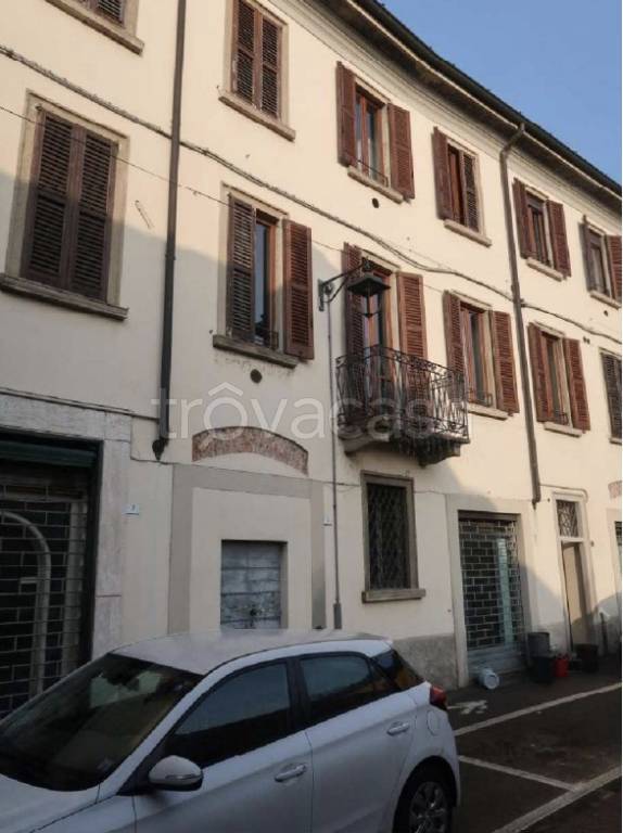 appartamento in vendita a Vaprio d'Adda