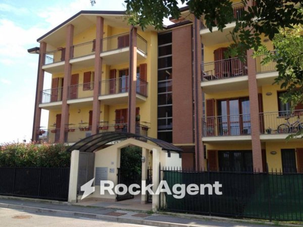 appartamento in vendita a Vaprio d'Adda