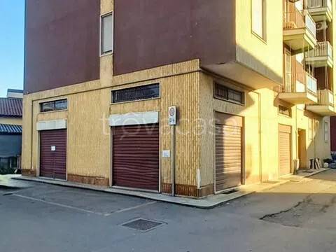 ufficio in vendita a Vaprio d'Adda