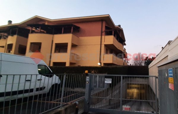 box auto in vendita a Vaprio d'Adda