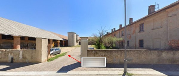 casa indipendente in vendita a Vernate