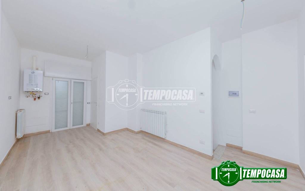 casa indipendente in vendita a Vernate