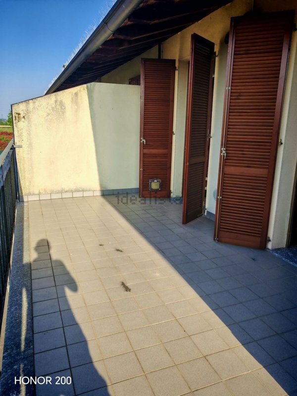 appartamento in vendita a Vernate