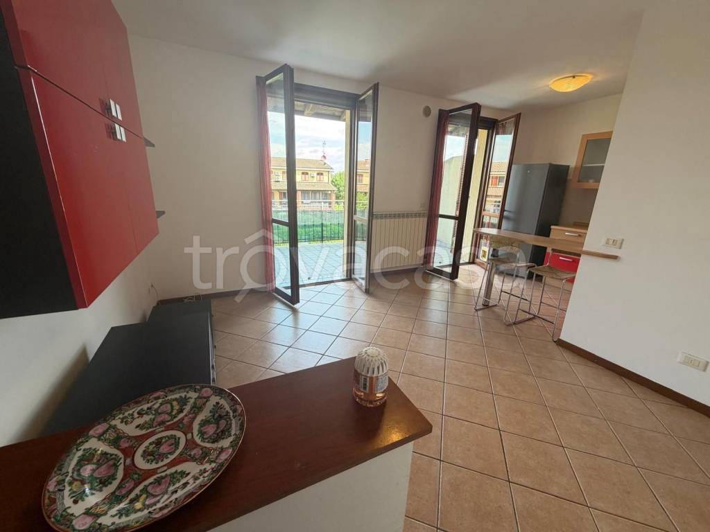 appartamento in vendita a Vernate