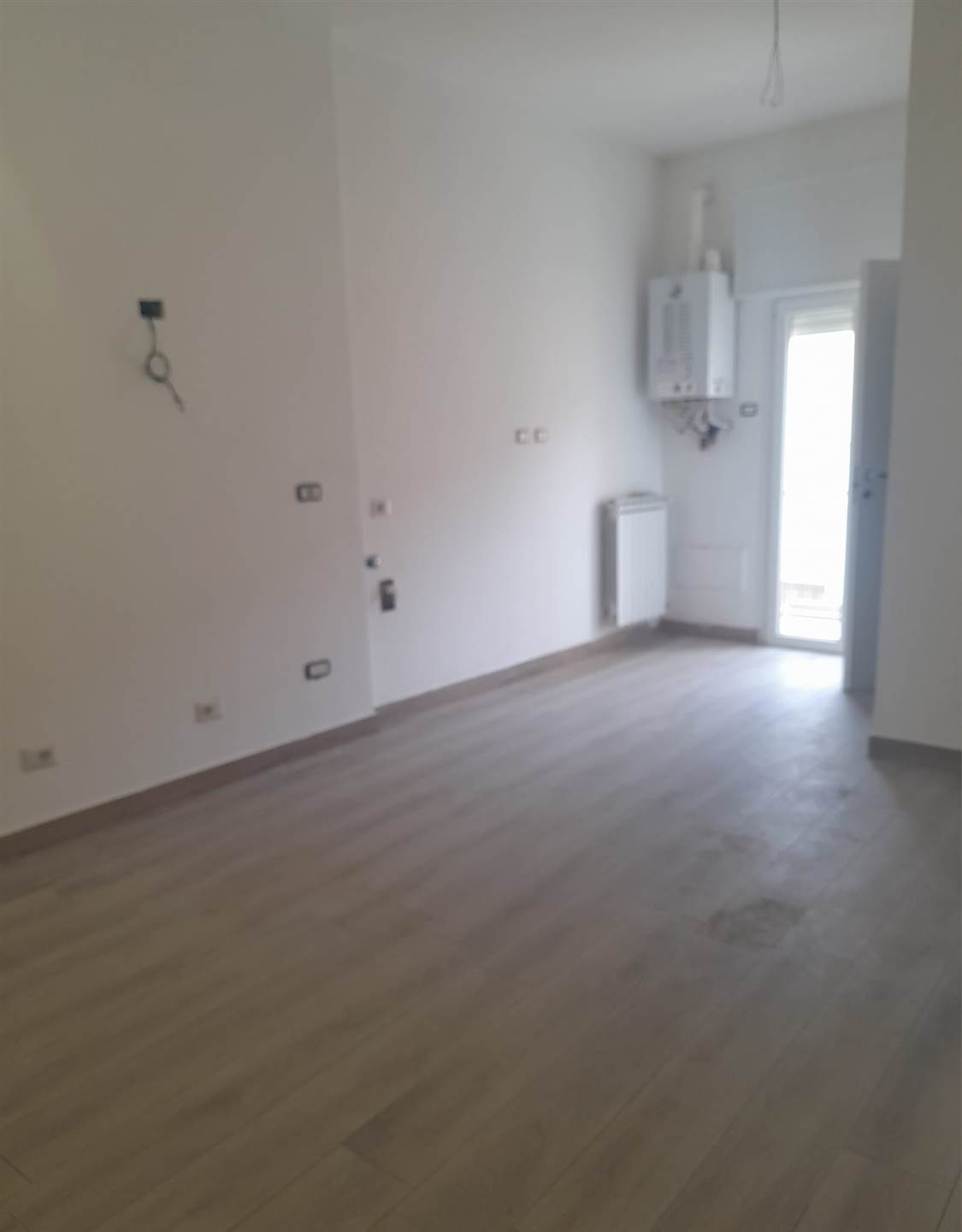 appartamento in vendita a Vernate in zona Moncucco