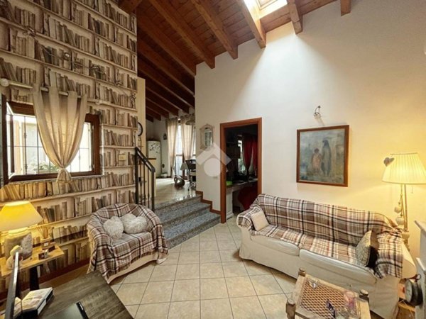 appartamento in vendita a Vignate