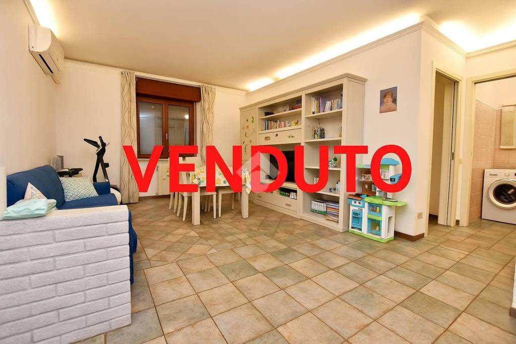 appartamento in vendita a Vignate