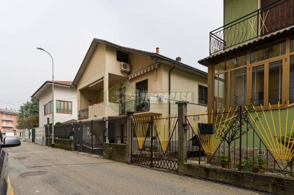appartamento in vendita a Vignate