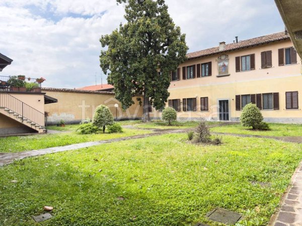 appartamento in vendita a Vignate in zona San Pedrino
