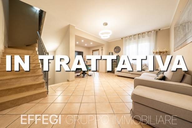 casa indipendente in vendita a Vignate