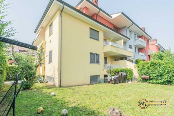 appartamento in vendita a Vignate in zona San Pedrino