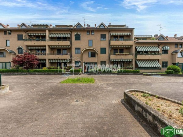 appartamento in vendita a Vignate