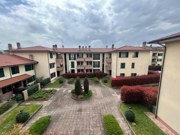appartamento in vendita a Vignate
