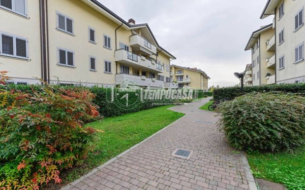 appartamento in vendita a Vignate in zona San Pedrino