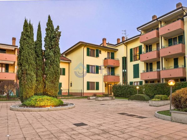 appartamento in vendita a Vignate
