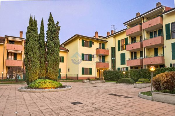 appartamento in vendita a Vignate