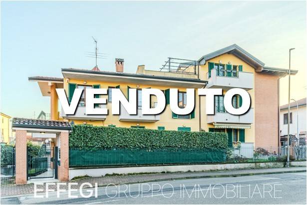 appartamento in vendita a Vignate in zona San Pedrino