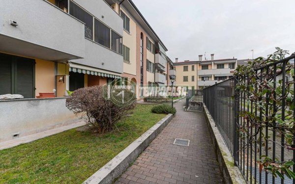 appartamento in vendita a Vignate