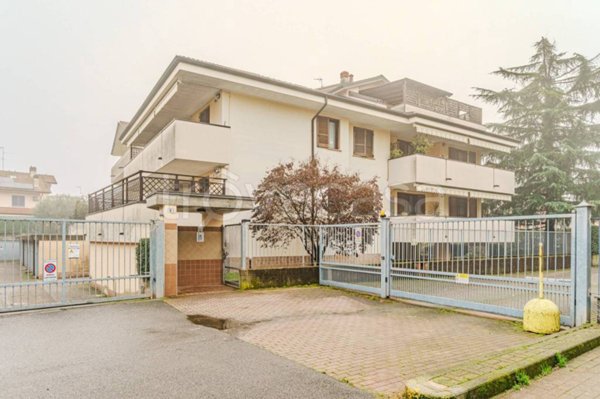 appartamento in vendita a Vignate